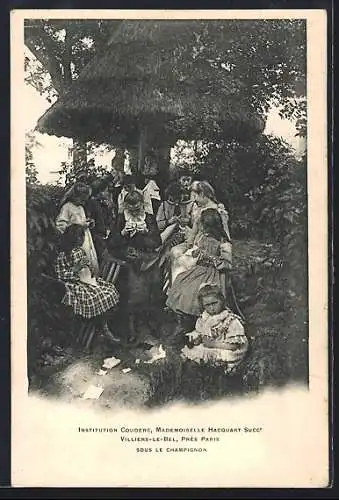 AK Villiers-le-Bel, Enfants sous le champignon à l`Institution Couderc, près Paris