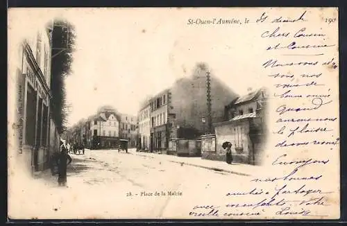 AK Saint-Ouen-l`Aumône, Vue sur la Place de la Mairie avec passants et bâtiments adjacents
