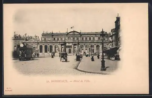 AK Bordeaux, hôtel de ville, Pferdebahn