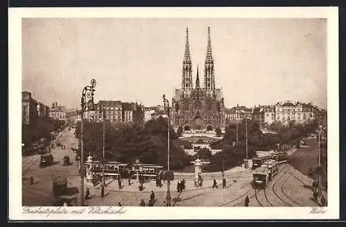 AK Wien, otivkirche am Freiheitsplatz, Strassenbahnen unterwegs