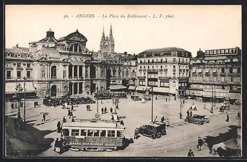 AK Angers, La Place du Ralliement mit Strassenbahn und Parkplatz