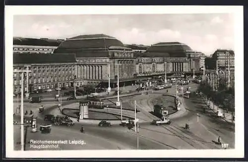 AK Leipzig, Strassenbahnverkehr vor dem Hauptbahnhof