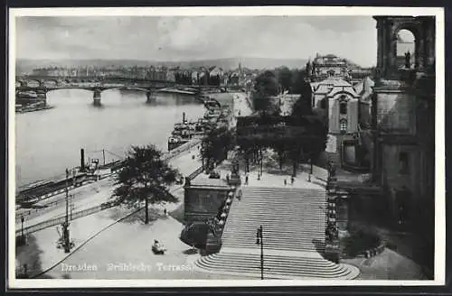 AK Dresden, Blick auf Brühlsche Terrasse