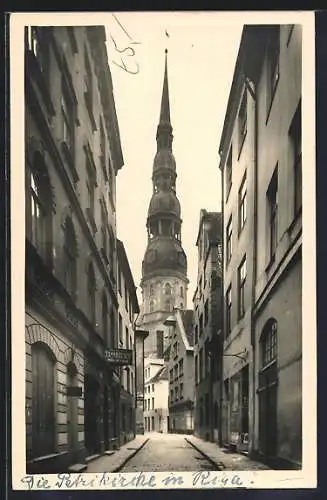 AK Riga, Strassenpartie an der Petrikirche