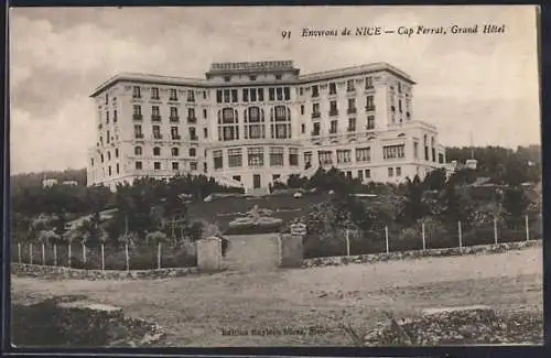 AK Cap Ferrat, Grand Hôtel avec jardin en perspective