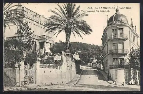 AK Le Cannet, Boulevard du Cannet avec palmiers et bâtiments élégants