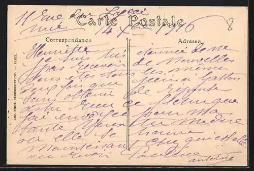 AK Nice, La Rue Masséna avec passants et Grand Café