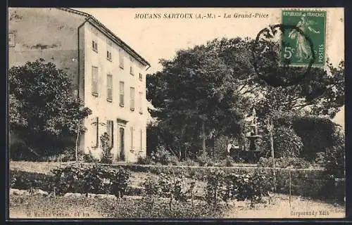 AK Mouans-Sartoux, La Grand-Pièce et vue du jardin verdoyant