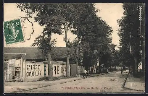 AK Cormeilles, route de Paris avec entrepôt et arbres alignés
