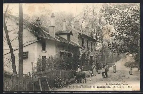 AK Saint-Leu, Café-Restaurant de l`Ermitage en forêt