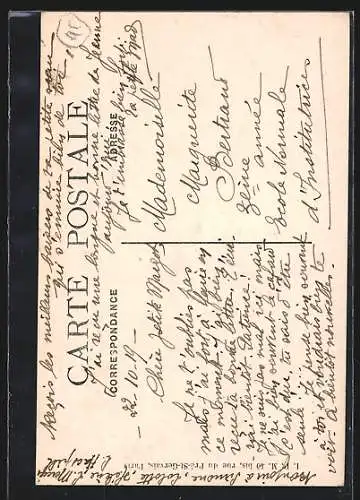 AK Magny-en-Vexin, La Mairie avec calèche devant l`entrée