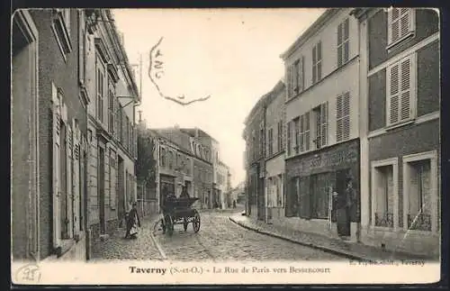 AK Taverny, La Rue de Paris vers Bessancourt avec charrette sur la voie pavée