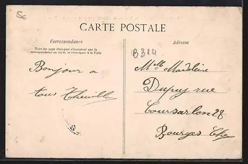 AK Argenteuil, Rue de la République à la colonie