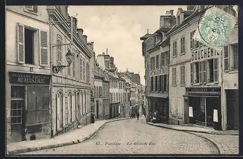 AK Pontoise, La Grande Rue animée avec boutiques et passants