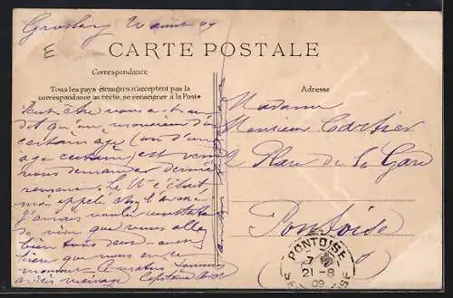 AK Groslay, Rue Ferdinand Berthout avec monument et passants