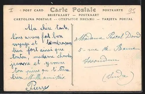 AK Gros-Noyer, Rue des Batignolles avec passants le long des voies ferrées