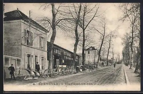 AK Villiers-le-Bel, Rue bordée d`arbres avec restaurant et passants