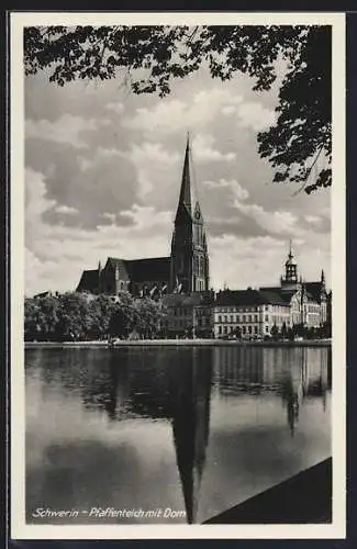 AK Schwerin / Meckl., Pfarrkirche mit Dom