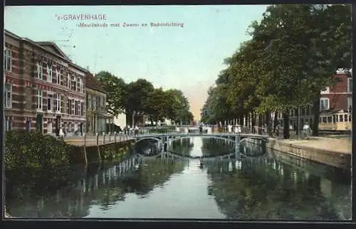 AK `s-Gravenhage, Mauritskade met Zwem- en Bad-inrichting