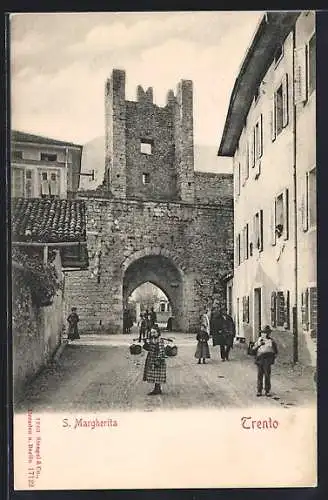 AK Trento, Passanten an der S. Margherita