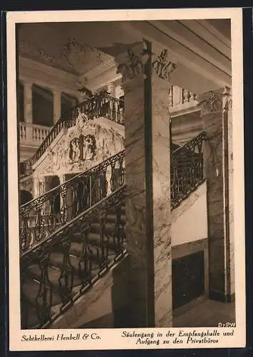 AK Wiesbaden-Biebrich / Rhein, Sektkellerei Henkell & Co., Säuleneingang i. d. Empfangshalle
