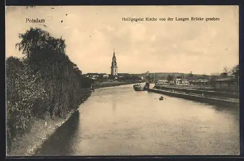 AK Potsdam, Heiligegeist Kirche von der Langen Brücke gesehen