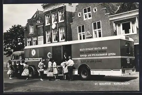 AK Den Bosch, St. Maarten Kapelwagen, Lastkraftwagen-Sattelschlepper der Kirchengemeinde, fahrende Kirche