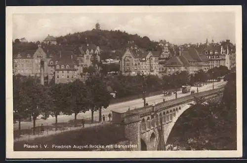 AK Plauen, Friedrich August-Brücke mit Bärenstein, Strassenbahn