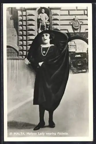 AK Malta, Maltese Lady wearing Faldetta