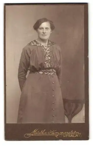 Fotografie Märta Hammarström, Upsala, Kungsängsg. 7, Portrait einer Dame