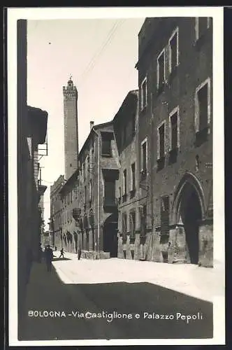 AK Bologna, Via Castiglione e Palazzo Pepoli