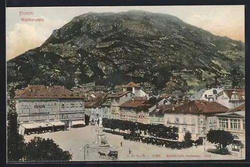 AK Bozen, Waltherplatz mit Bergblick