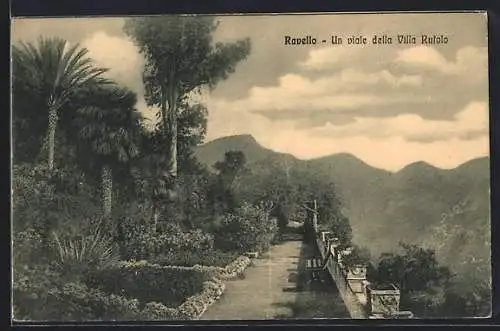 AK Ravello, Un viale della Villa Rufolo