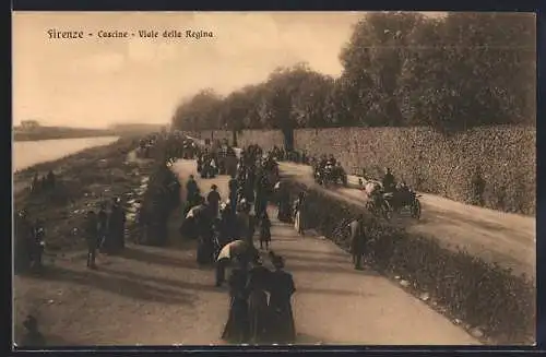 AK Firenze-Cascine, Viale della Regina, Spaziergänger auf der Promenade