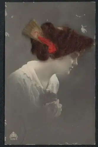 Echt-Haar-AK Dame mit roter Schleife im Haar