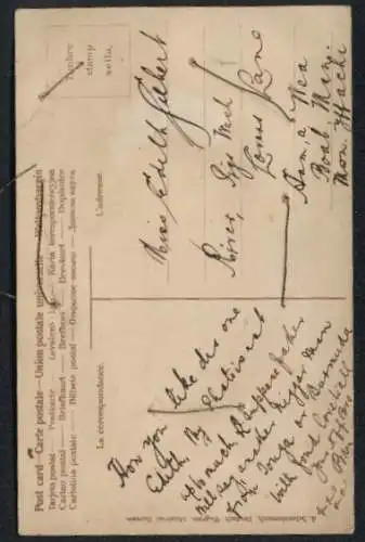 Echt-Haar-AK Elegante Dame mit Perlenkette