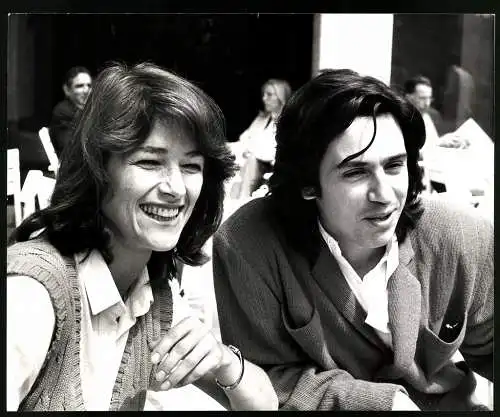 Fotografie Portrait Schauspielerin Charlotte Rampling und ihr Mann der Musiker Jean-Michel Jarre, Grossformat 25 x 20cm