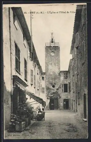 AK Biot, L`Église et l`Hôtel de Ville