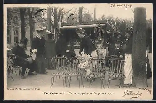 AK Paris, Aux Champs-Elysees, Les Premiers pas