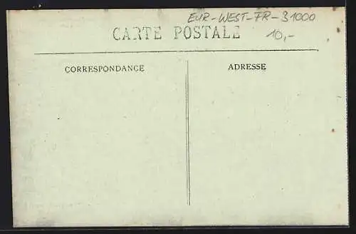 AK Toulouse, Retour du XVIIe Corps 9 Août 1919, Les Fleurs et Couronnes déposées au pied du Cénotaphe