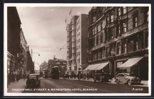 AK Glasgow, Sauchiehall Street with tram in front of the Beresford Hotel, Strassenbahn