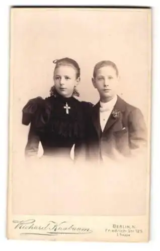 Fotografie Richard Kasbaum, Berlin, Friedrich-Str. 125, Porträt zweier Kinder