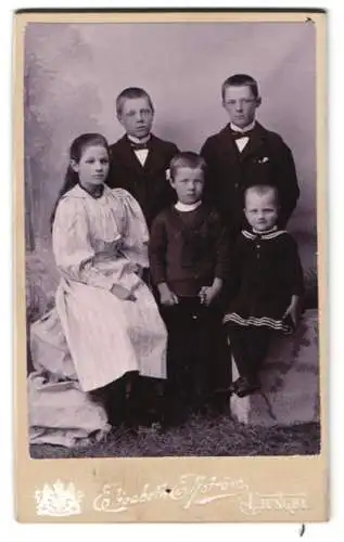 Fotografie Elisabeth Elfström, Ljungby, Kindergruppe im Studio
