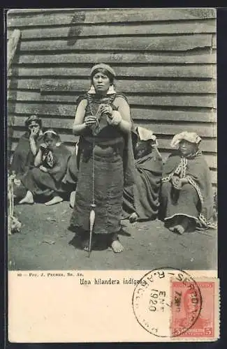 AK Una hilandera indigena