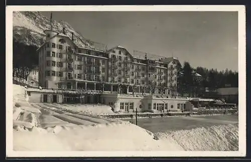 AK Cortina, Hotel im Winter