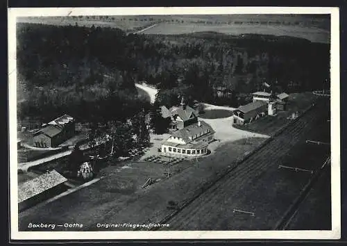 AK Gotha, Rennbahn-Restaurant Boxberg aus der Vogelschau