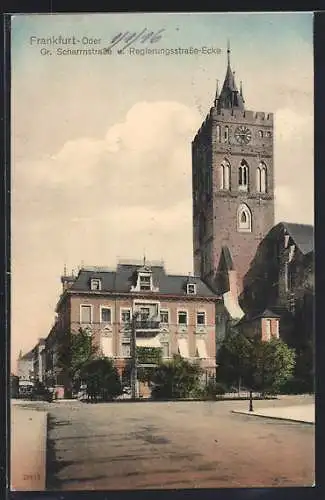 AK Frankfurt-Oder, Strasseneck Gr. Scharrnstrasse und Regierungsstrasse mit Strassenbahn