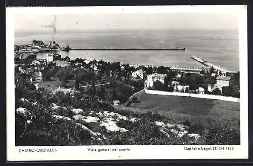 AK Castro-Urdiales, Vista general del puerto