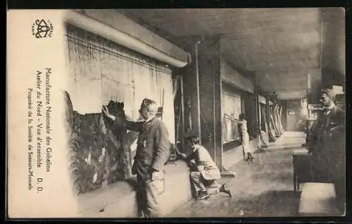 AK Paris, Manufacture Nationale des Gobelins, Atelier du Nord, Vue d`ensemble, Arbeiter in der Teppichmanufaktur