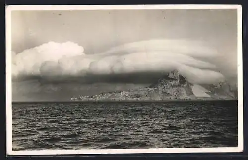 AK Gibraltar, Panorama mit Felsen